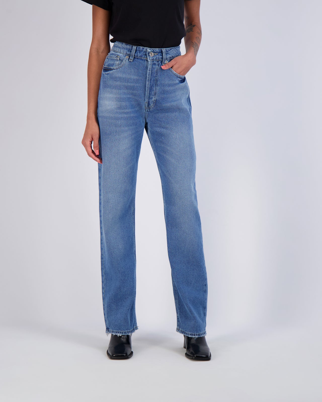 ボトムスその他 THEAIRTOWN mumu bootscut trainning pt(2 color) 4BFM137 Maddox Boot Cut Jean in Faded Blue – CLAUD The Label